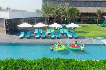 Hotel Boutique S Cocobay Danang