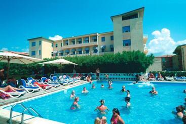 هتل Stella Marina