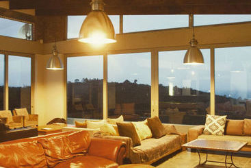 הוסטל Surfari Accommodation And Venue