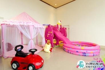 تختخواب و صبحانه 宜蘭莫內花園城堡