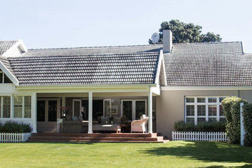住宿加早餐  The Islander Knysna Guesthouse