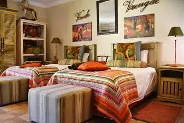 Majatalo Villa Afriq