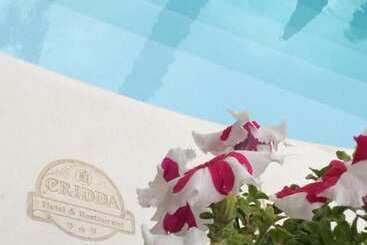 Cridda Hotel & Restaurant