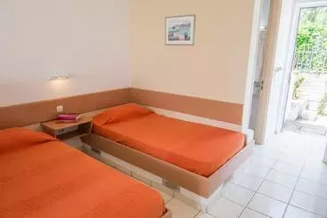 Hotel Asteraki Apart