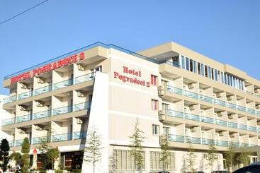 Hotel Pogradeci 2
