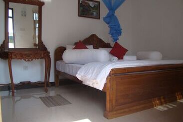 בית מלון כפרי Bentota Dilu Villa