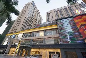 Hotel Ceramik
