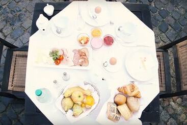 בית מלון כפרי Der Seehof Rheinsberg