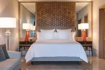 Four Seasons Hotel Tunis