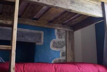 Albergue Ty Glyndwr Bunkhouse, Bar And Cafe