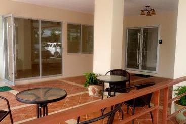 هتل Aspen Residence