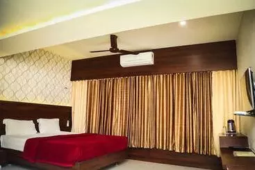 Sai Nidhi By Glitz Hotels Mindspace Airoli