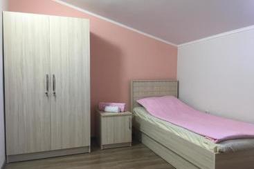 آپارتمان‌های توریست‌ها The View Apartments