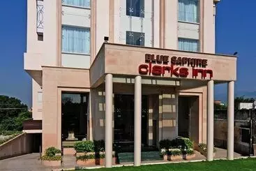 Hôtel Blue Saphire Countryside Haldwani