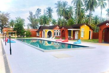 World Cat Hotel Beach & Resort