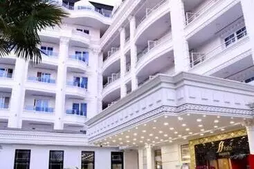 Fafa Premium Hotel & Spa