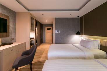 Hotelli Nadee 10 Resort &