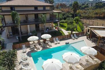 ベッドアンドブレックファースト Villa D Aquino