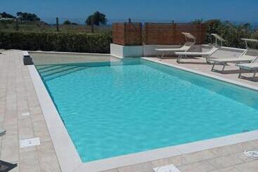 Bed and Breakfast Villa D Aquino