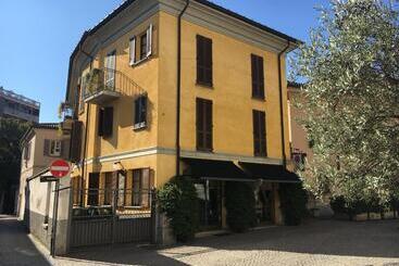 هتل Antica Trattoria Dell'uva