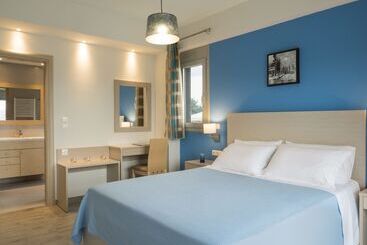 آپارتمان‌های توریست‌ها Katakis Villas