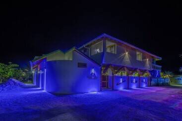 پانسیون Ameera Maldives