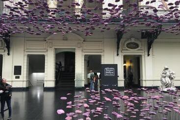 Apartamentos Premium Capital Lyon Costanera