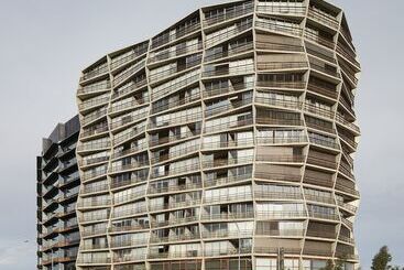 בית מלון כפרי Ovolo Nishi