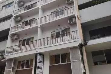 ホテル Tim Place   Bts Phra Khanong