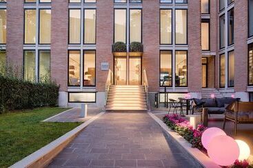 Avani Rio Novo Venice Hotel Previously Nh Venezia Rio Novo