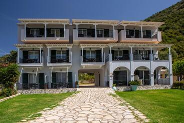 Appart'hotel Captain Nick Apart