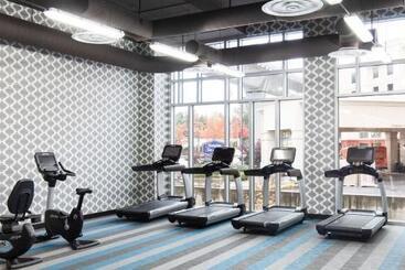 Hotel Aloft Seattle Seatac Airport