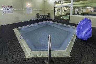 בית מלון כפרי Holiday Inn Club Vacations Oak N Spruce Resort In The Berkshires An Ihg