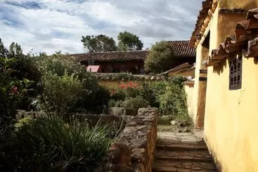 Lm Hotel Colonial