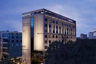 Novotel Chennai Chamiers Road