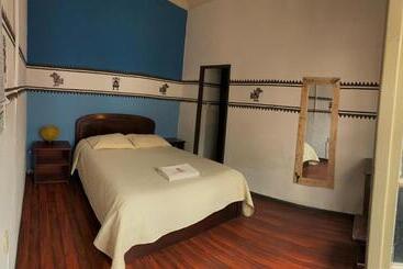 Hostel Hostal Yakumama