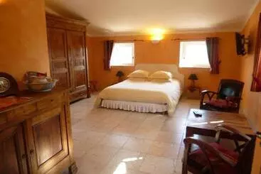 ベッドアンドブレックファースト L Escale Provençale