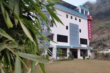 Hotel Grand Tapovan