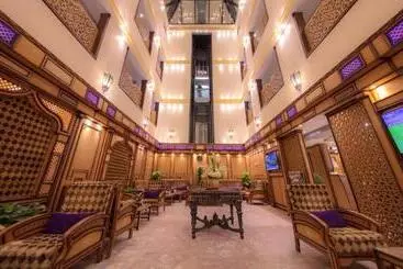 هتل Levant