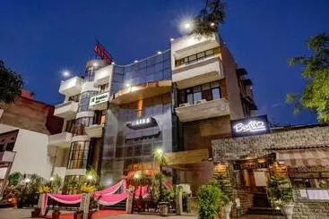 ホテル Treebo Bliss