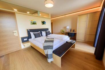 Hotell Weingut Dreisiebner Stammhaus