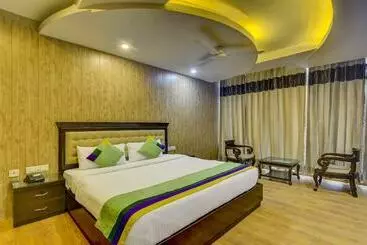 Hotel Treebo Elysee, Patel Nagar