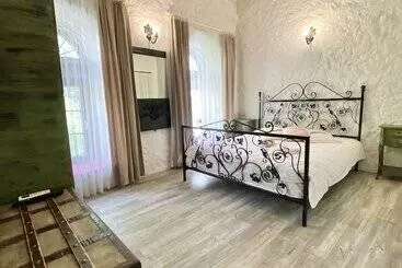 Mahzen Alacati Butik Otel