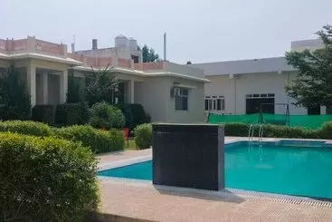 Resort Brahma Heritage