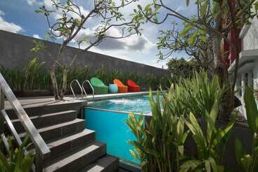 호텔 Zuri Express Jimbaran