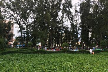 Hotel Hanh Huong Hostel