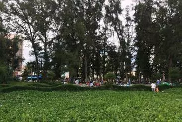 Hotelli Hanh Huong Hostel