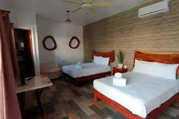 ホテル Pancho Villas Bacalar