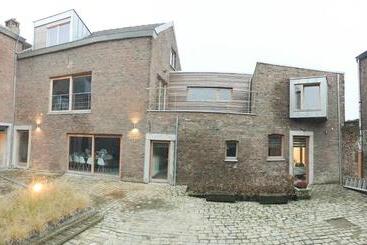 تختخواب و صبحانه La Grange De Liège 3 Chambres By Finenest
