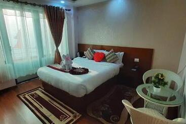 Bojinee Nagarkot Resort